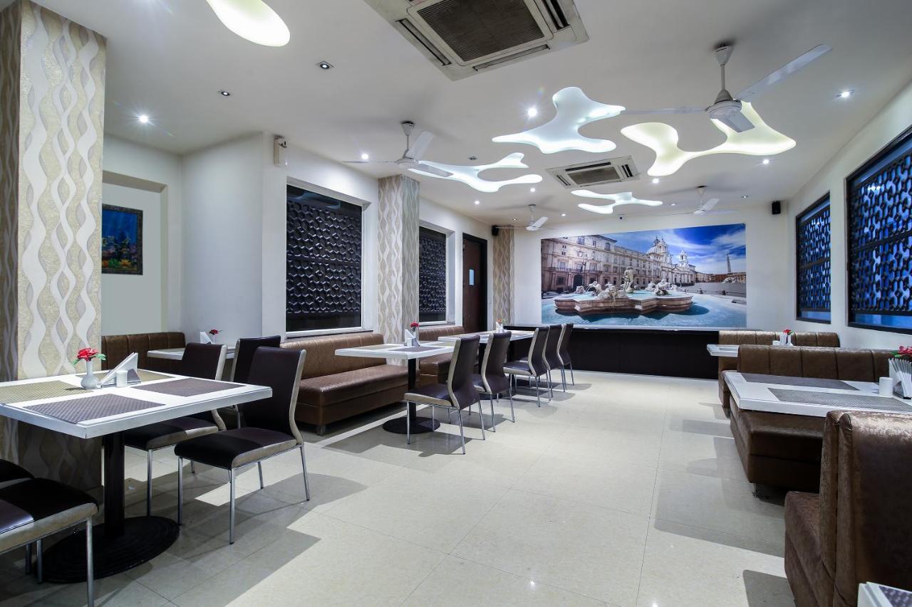 Hotel Madhushrie Agra  Exterior foto